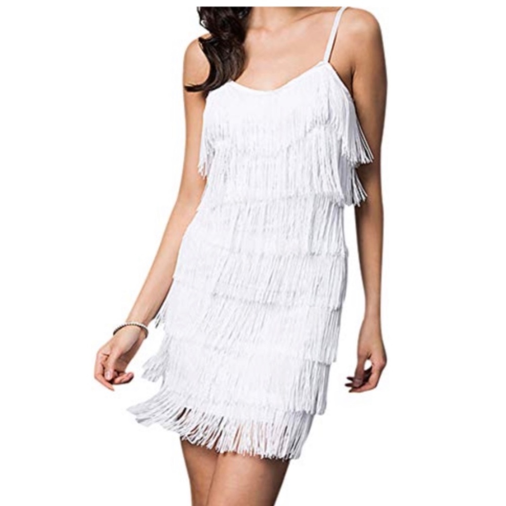 White flapper inspired dress